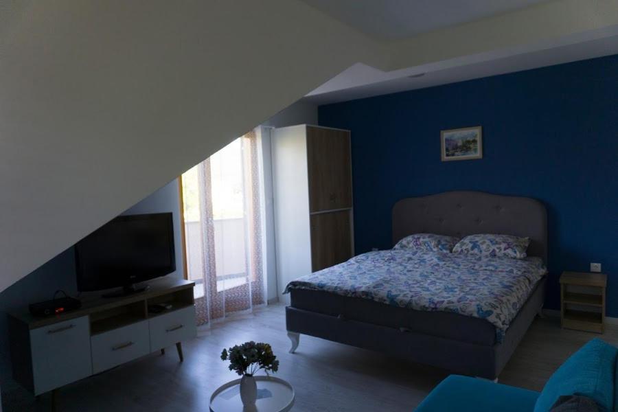 Apartments Ena Trebinje Extérieur photo
