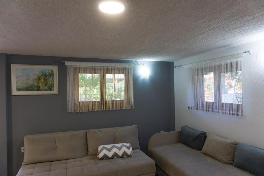 Apartments Ena Trebinje Extérieur photo